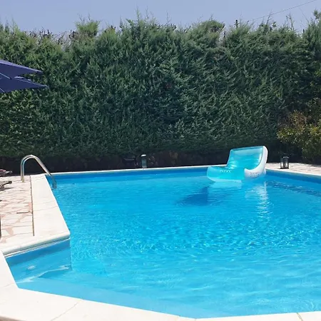 Vicky - Traditional In Evia * Orologion