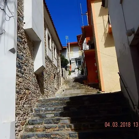 Villa Vicky - Traditional In Evia *