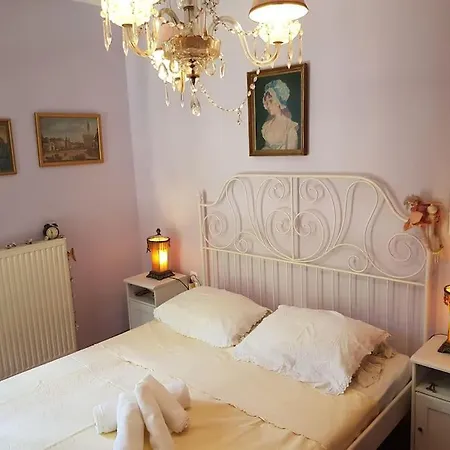 Vicky - Traditional In Evia Orologion