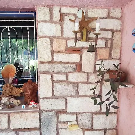 Vicky - Traditional In Evia * Orologion