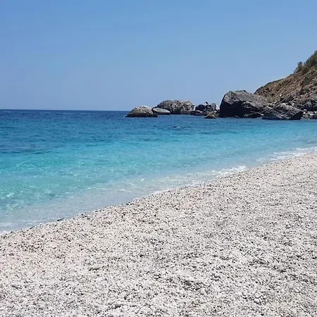 Vicky - Traditional In Evia Villa *