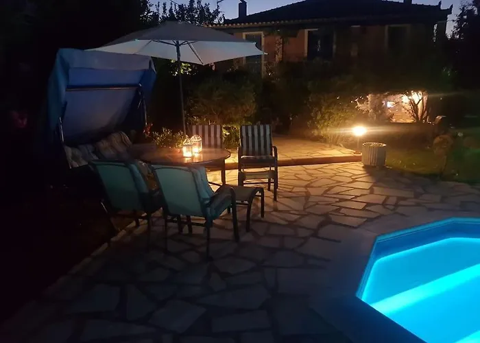 Villa Vicky - Traditional In Evia *