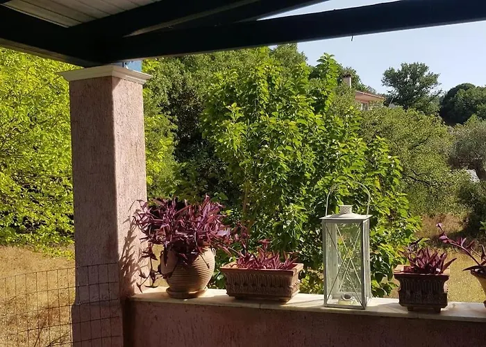 Villa Vicky - Traditional In Evia *