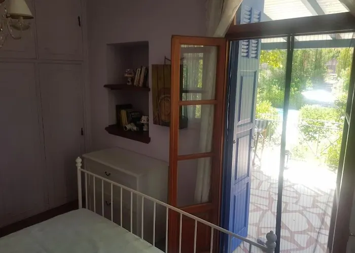 Vicky - Traditional In Evia *